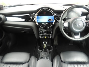 Used MINI Hatch 2022 for sale - 79396255: Photo