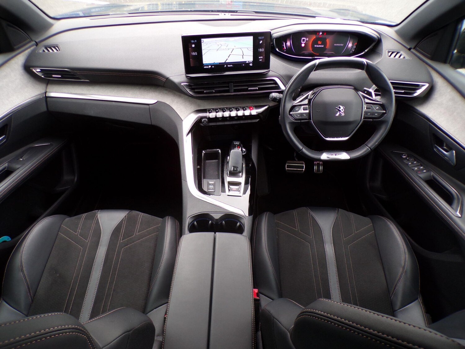 Used Peugeot 3008 2021 for sale - 76152810: Photo 12
