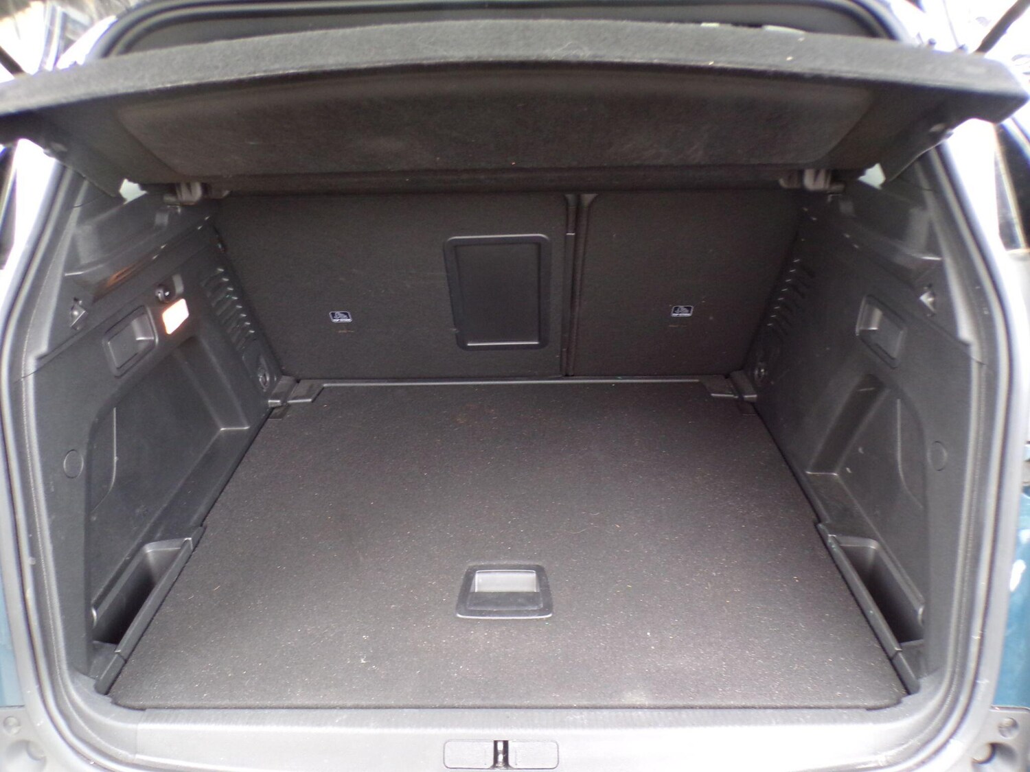Used Peugeot 3008 2021 for sale - 76152810: Photo 8