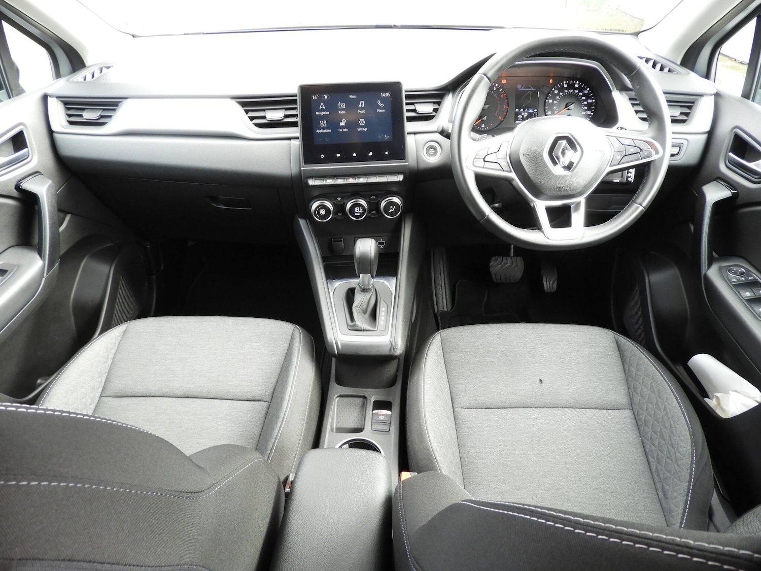Used Renault Captur 2022 for sale - 76227591: Photo 13