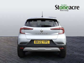 Used Renault Captur 2022 for sale - 76227591: Photo 4