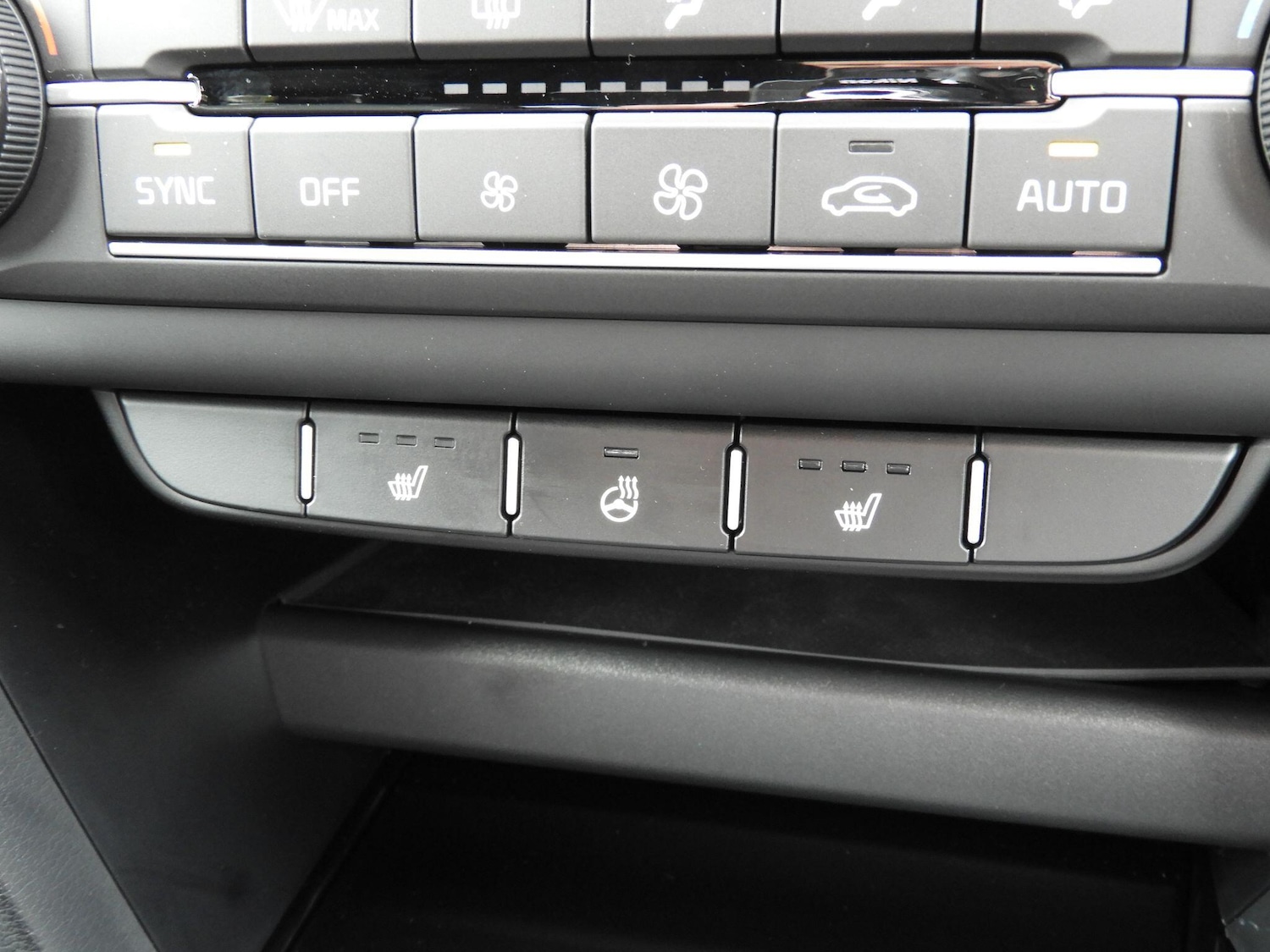 Used Kia XCeed 2025 for sale - 76306162: Photo 24