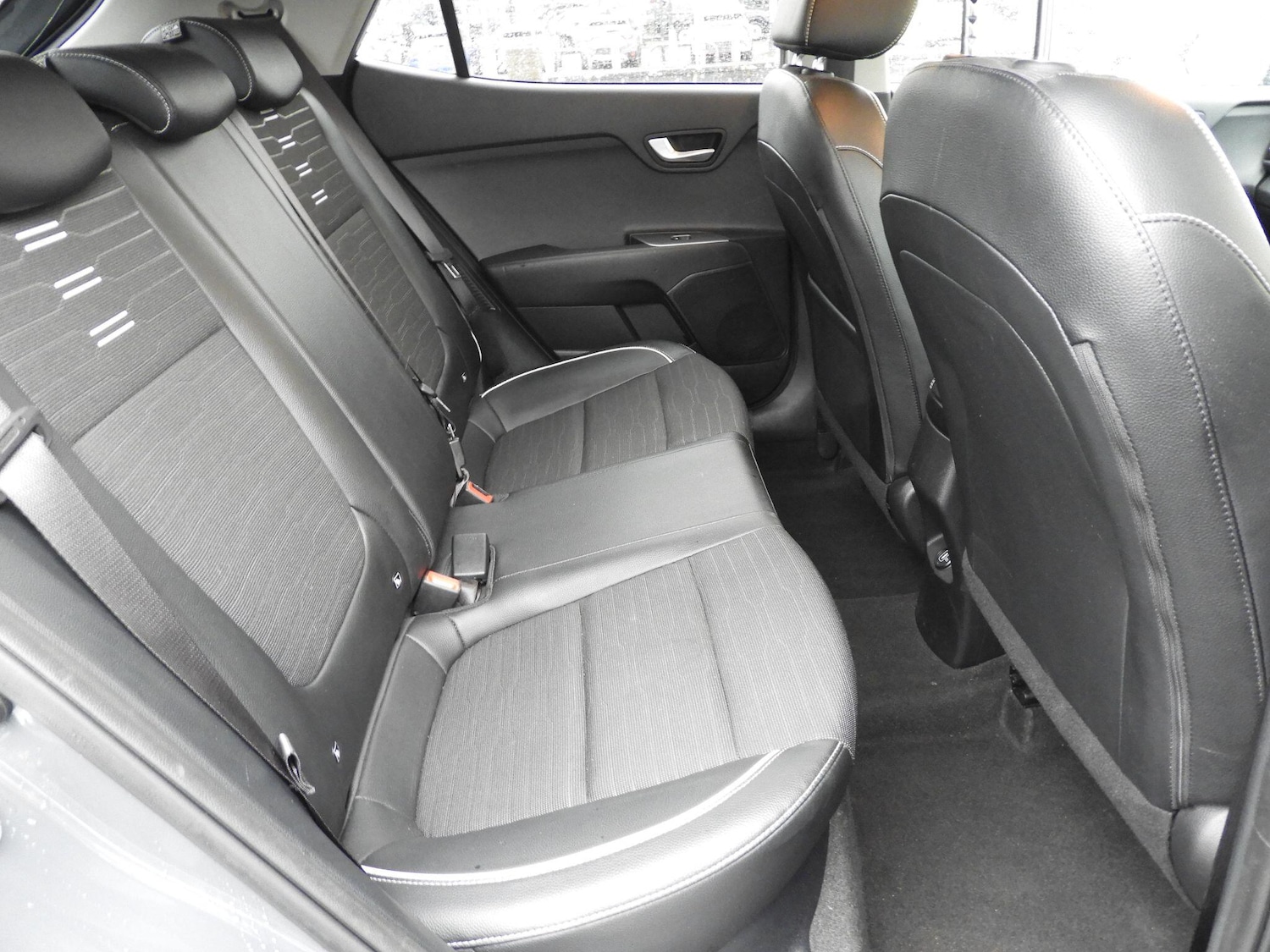 Used Kia Stonic 2022 for sale - 77291093: Photo 15