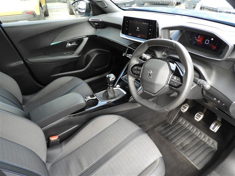 Used Peugeot 2008 2023 for sale - 76899183: Photo 11