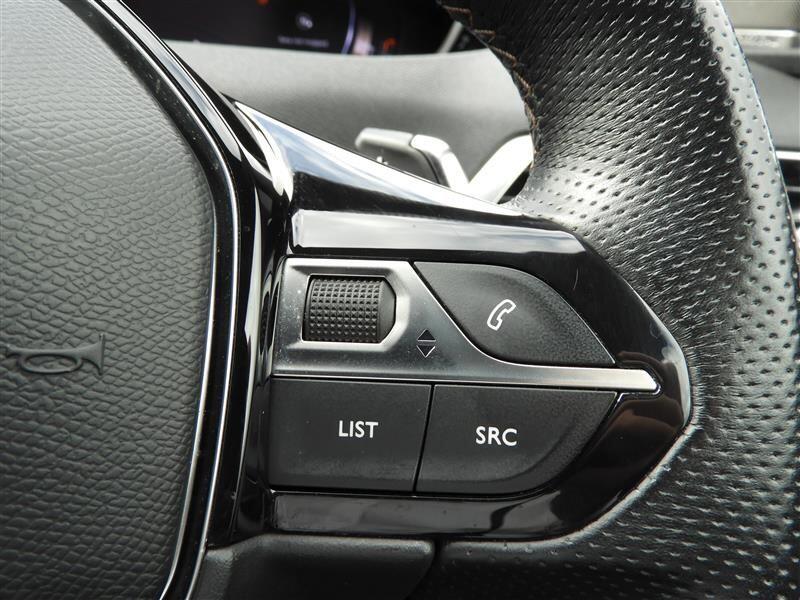 Used Peugeot 3008 2022 for sale - 76898307: Photo 17