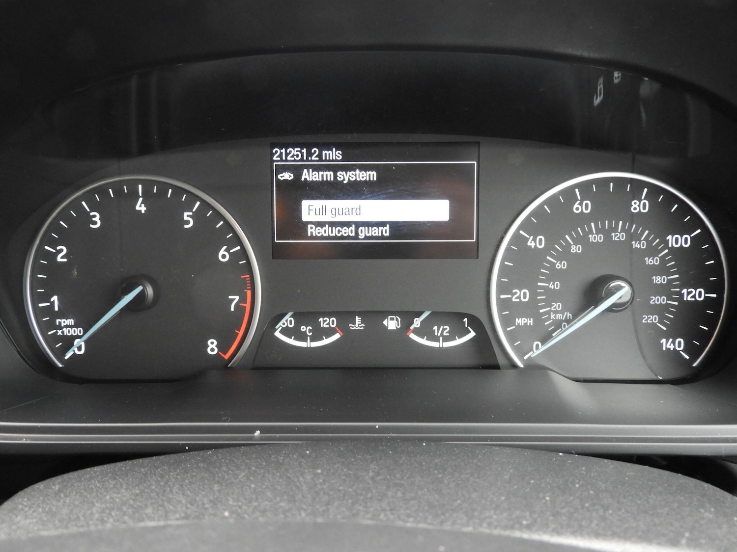 Used Ford Ecosport 2018 for sale - 77793776: Photo 13