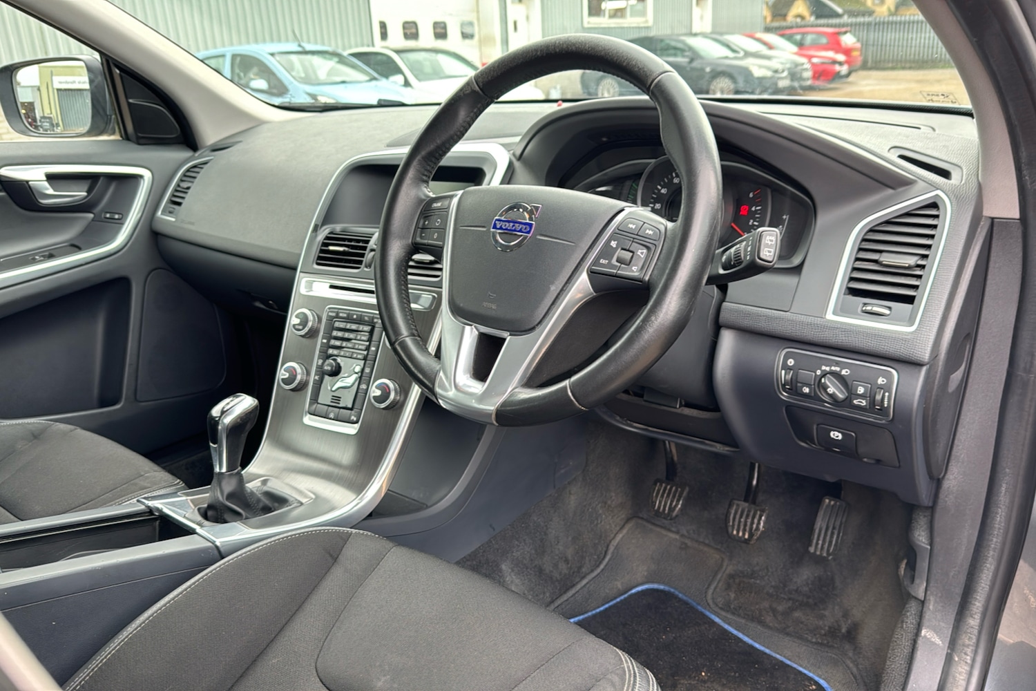 Used Volvo XC60 2016 for sale - 76705303: Photo 10