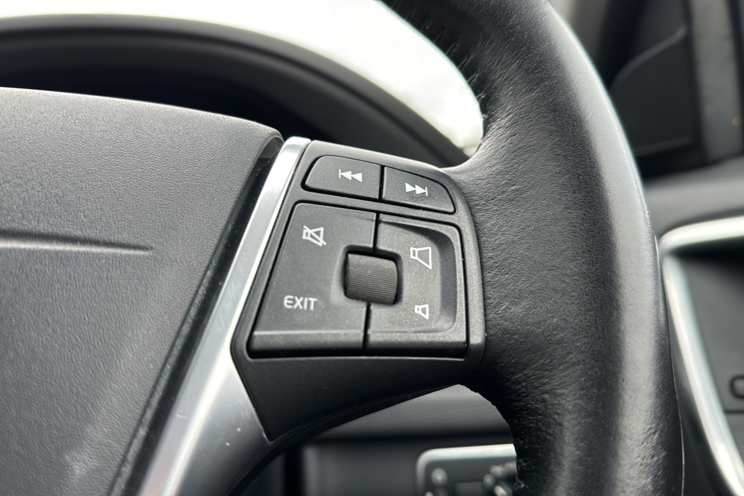 Used Volvo XC60 2016 for sale - 76705303: Photo 18