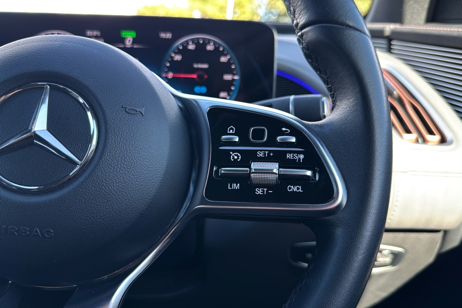 Used Mercedes-Benz EQC 2022 for sale - 76774449: Photo 18