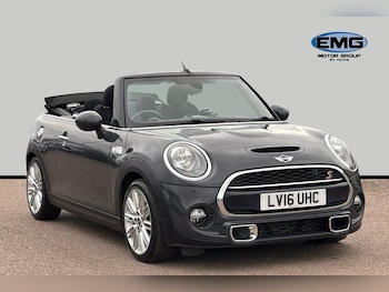 Used MINI Convertible 2016 for sale - 76516070: Photo