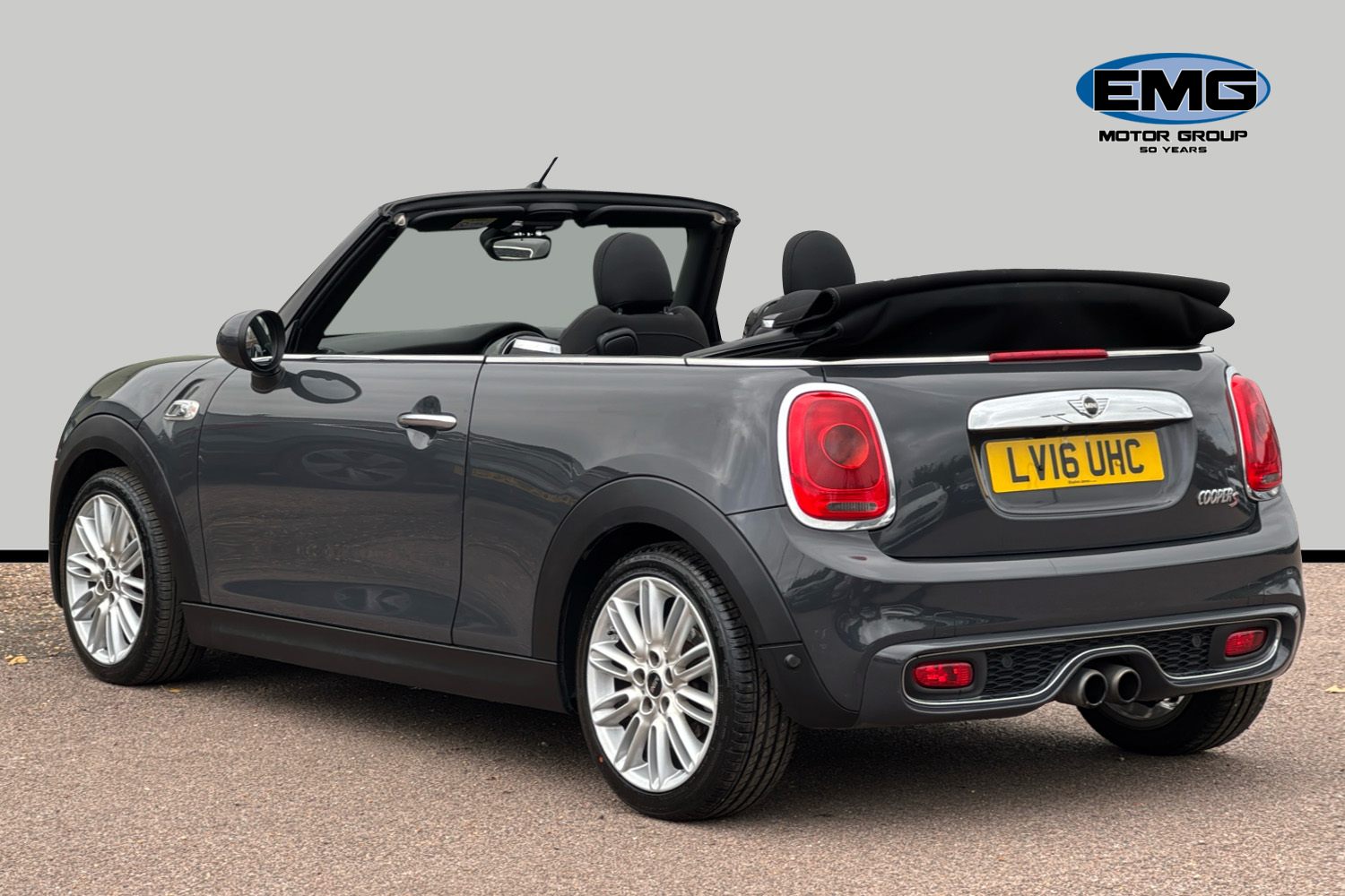 Used MINI Convertible 2016 for sale - 76516070: Photo 5