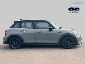 Used MINI Hatch 2021 for sale - 75649251: Photo