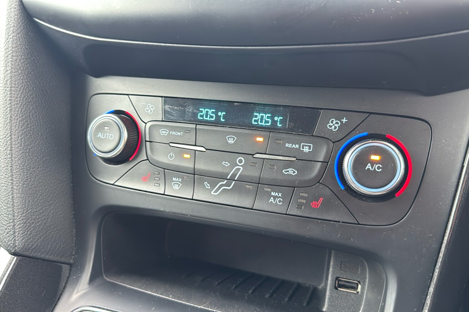 Used Ford Focus 2017 for sale - 77815299: Photo 16