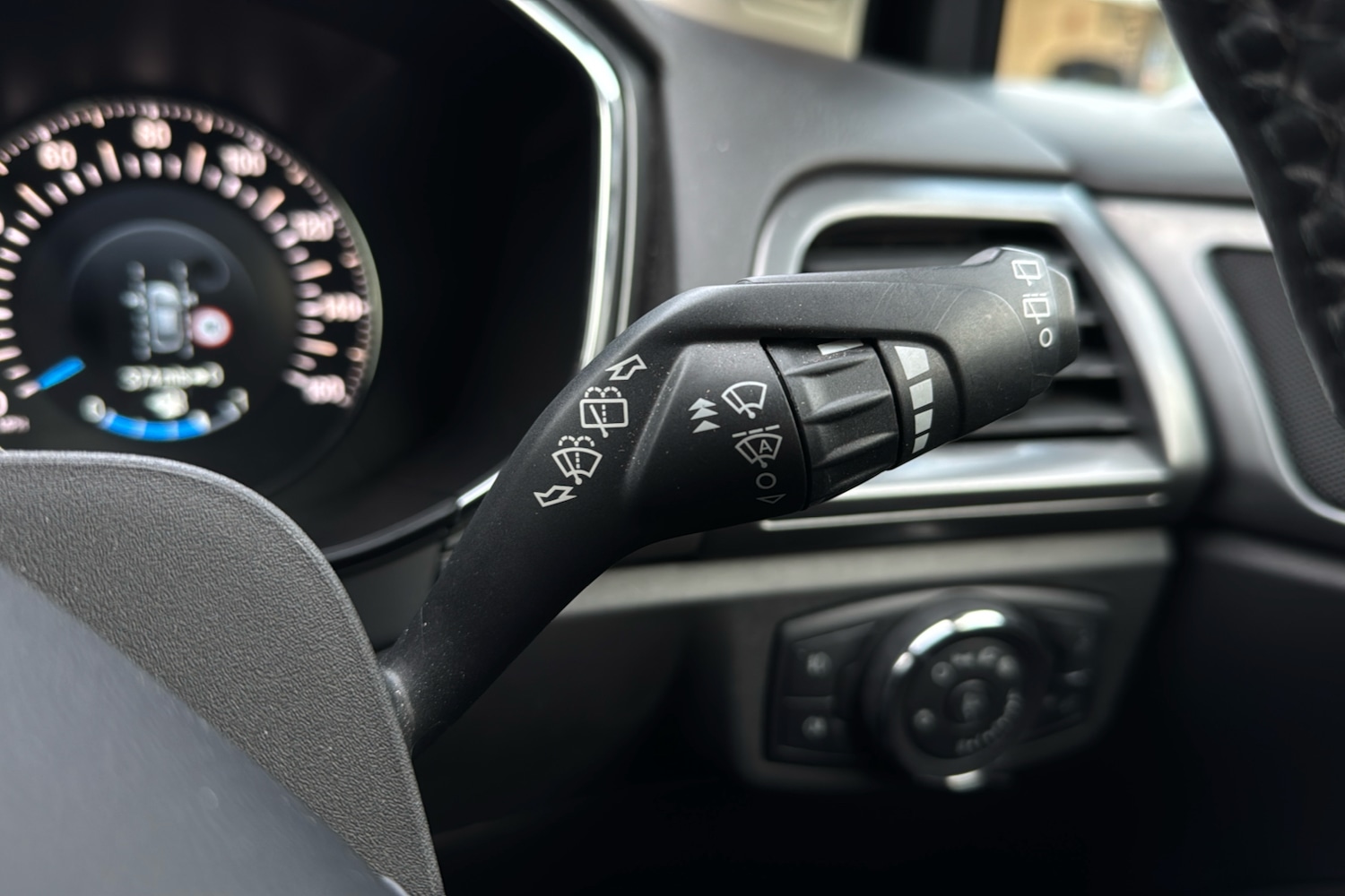 Used Ford Mondeo 2015 for sale - 77390070: Photo 34