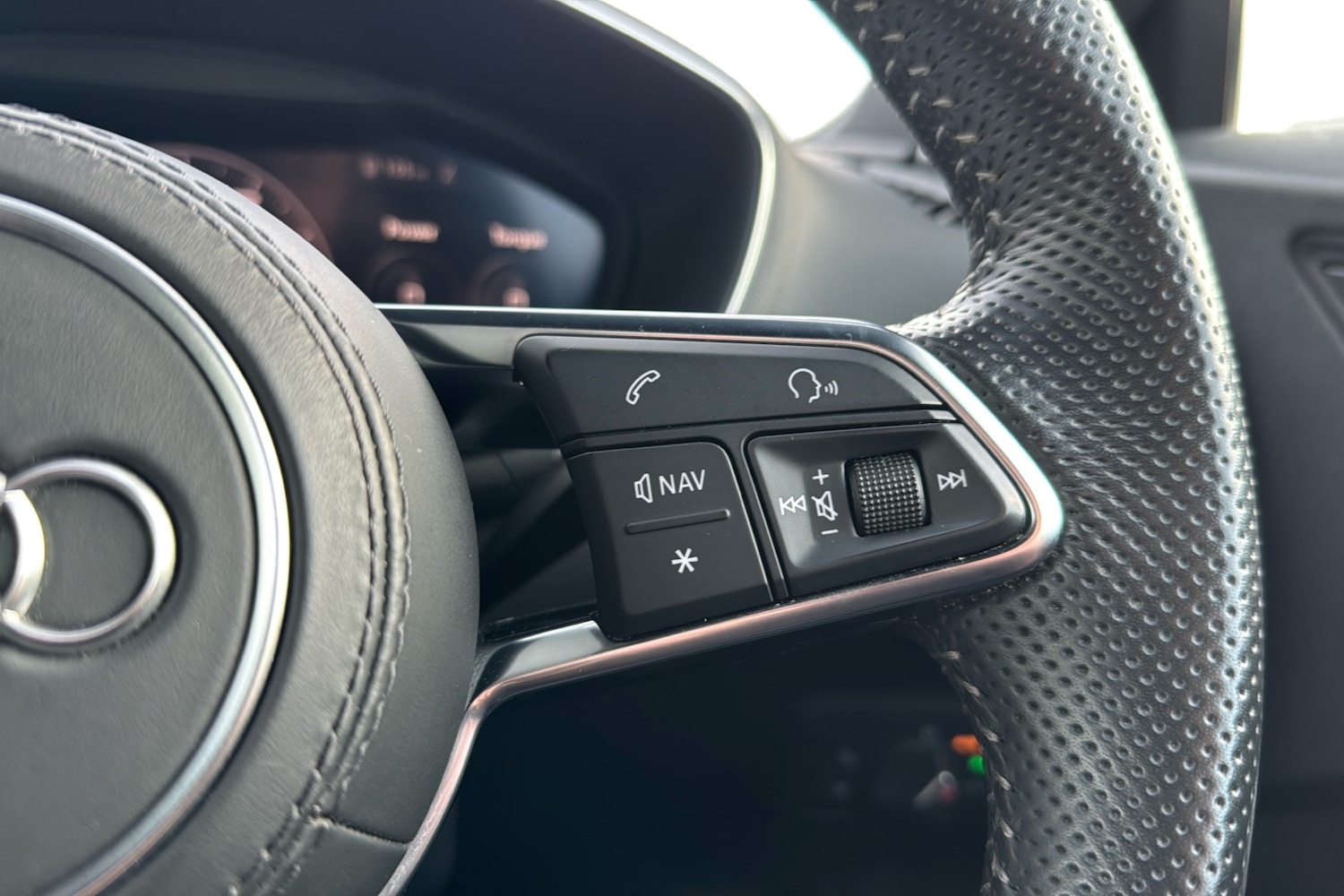 Used Audi TT 2019 for sale - 77114009: Photo 18