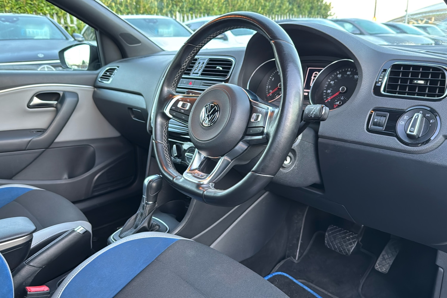 Used Volkswagen Polo 2016 for sale - 76789774: Photo 10