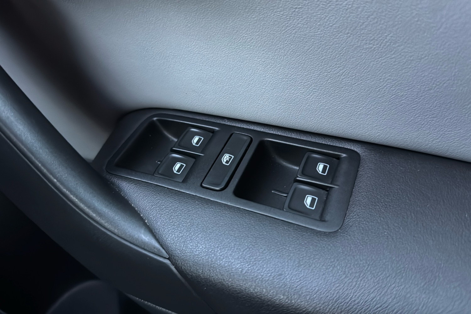 Used Volkswagen Polo 2016 for sale - 76789774: Photo 15