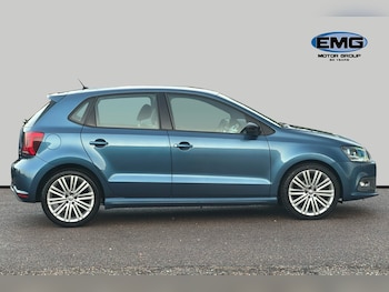 Used Volkswagen Polo 2016 for sale - 76789774: Photo