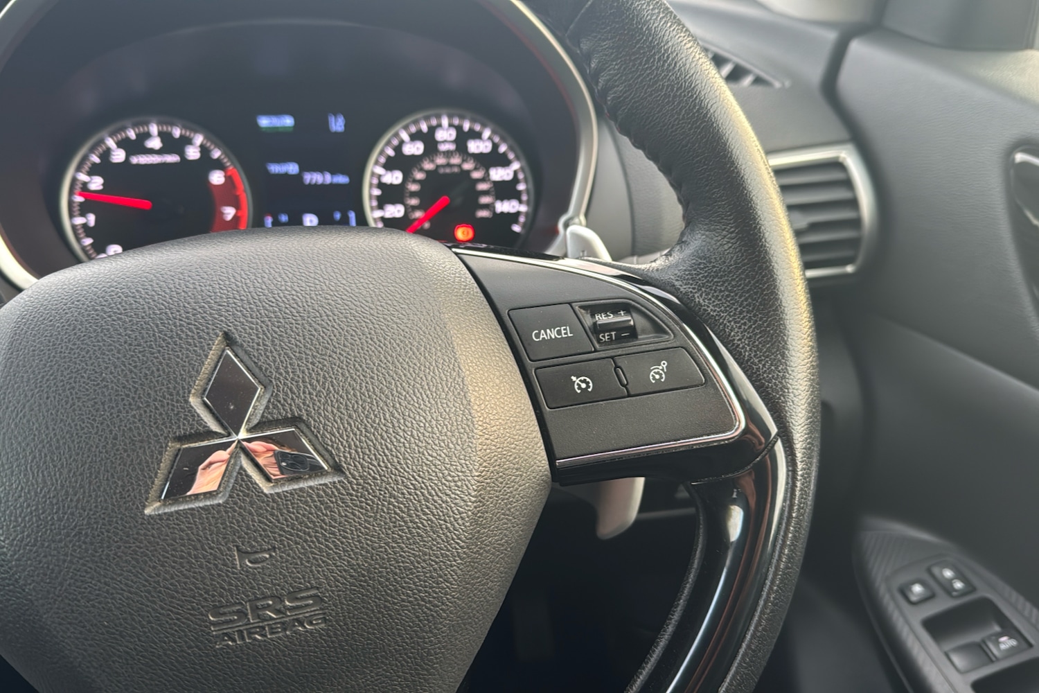 Used Mitsubishi Eclipse Cross 2018 for sale - 77219903: Photo 18