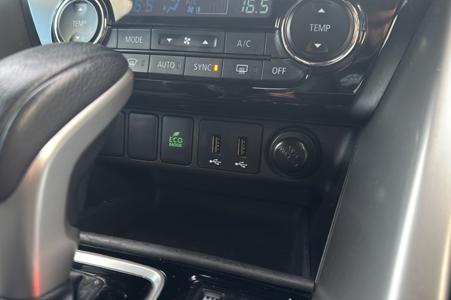 Used Mitsubishi Eclipse Cross 2018 for sale - 77219903: Photo 22