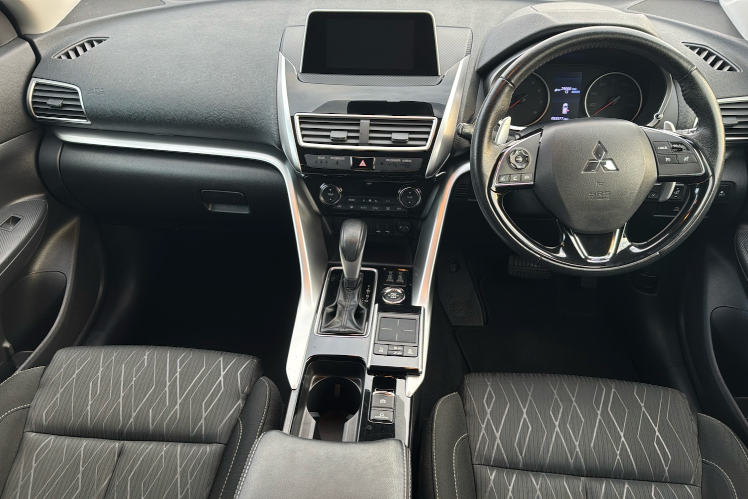 Used Mitsubishi Eclipse Cross 2018 for sale - 77219903: Photo 9