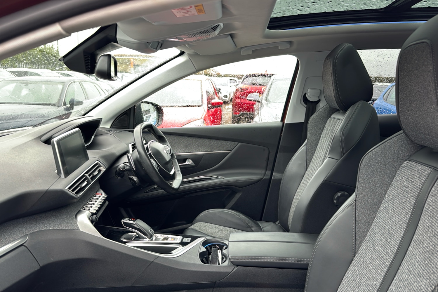 Used Peugeot 3008 2018 for sale - 77565796: Photo 10