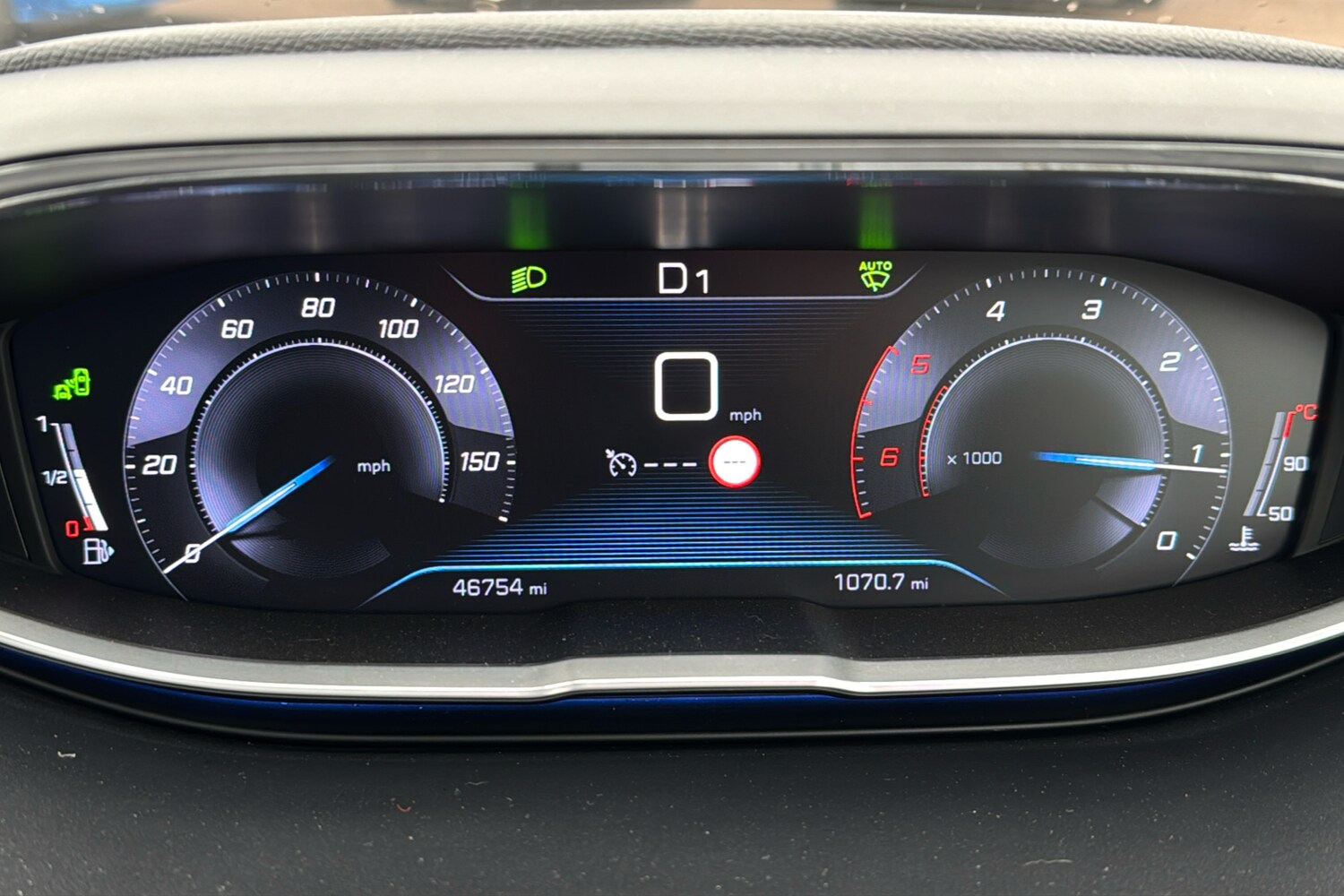 Used Peugeot 3008 2018 for sale - 77565796: Photo 13