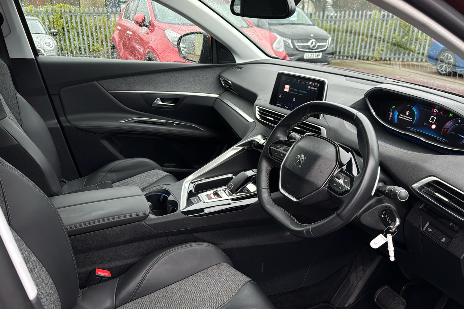 Used Peugeot 3008 2018 for sale - 77565796: Photo 9