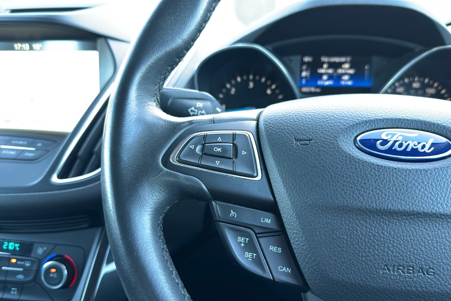 Used Ford C-Max 2017 for sale - 75944166: Photo 17