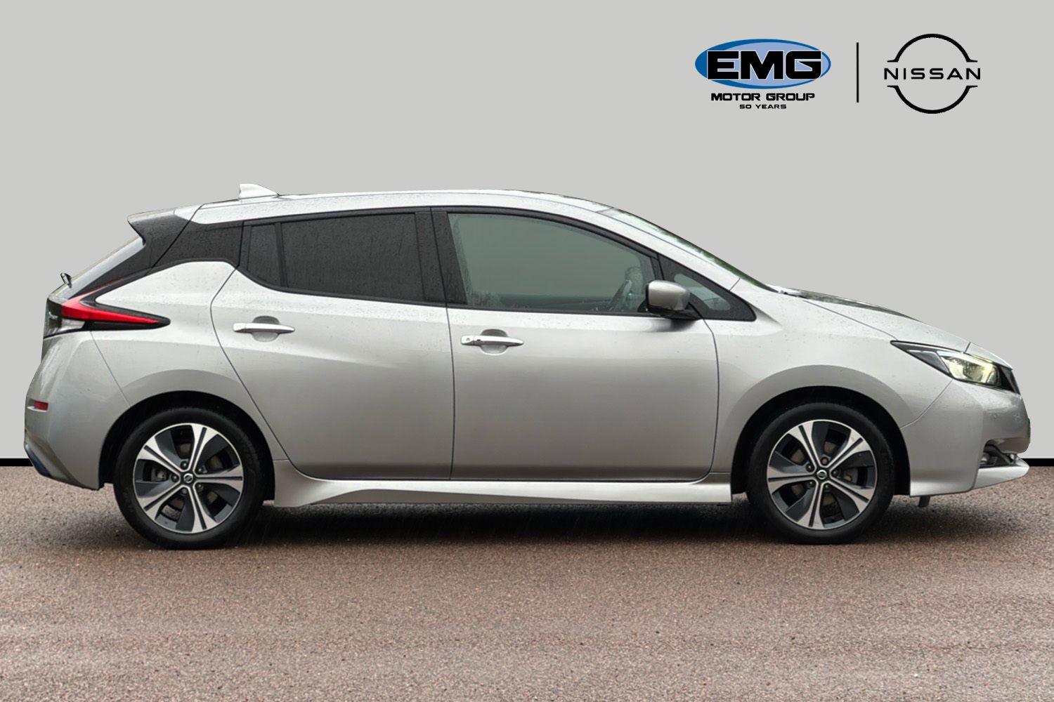 Used Nissan Leaf 2021 for sale - 77219928: Photo 4