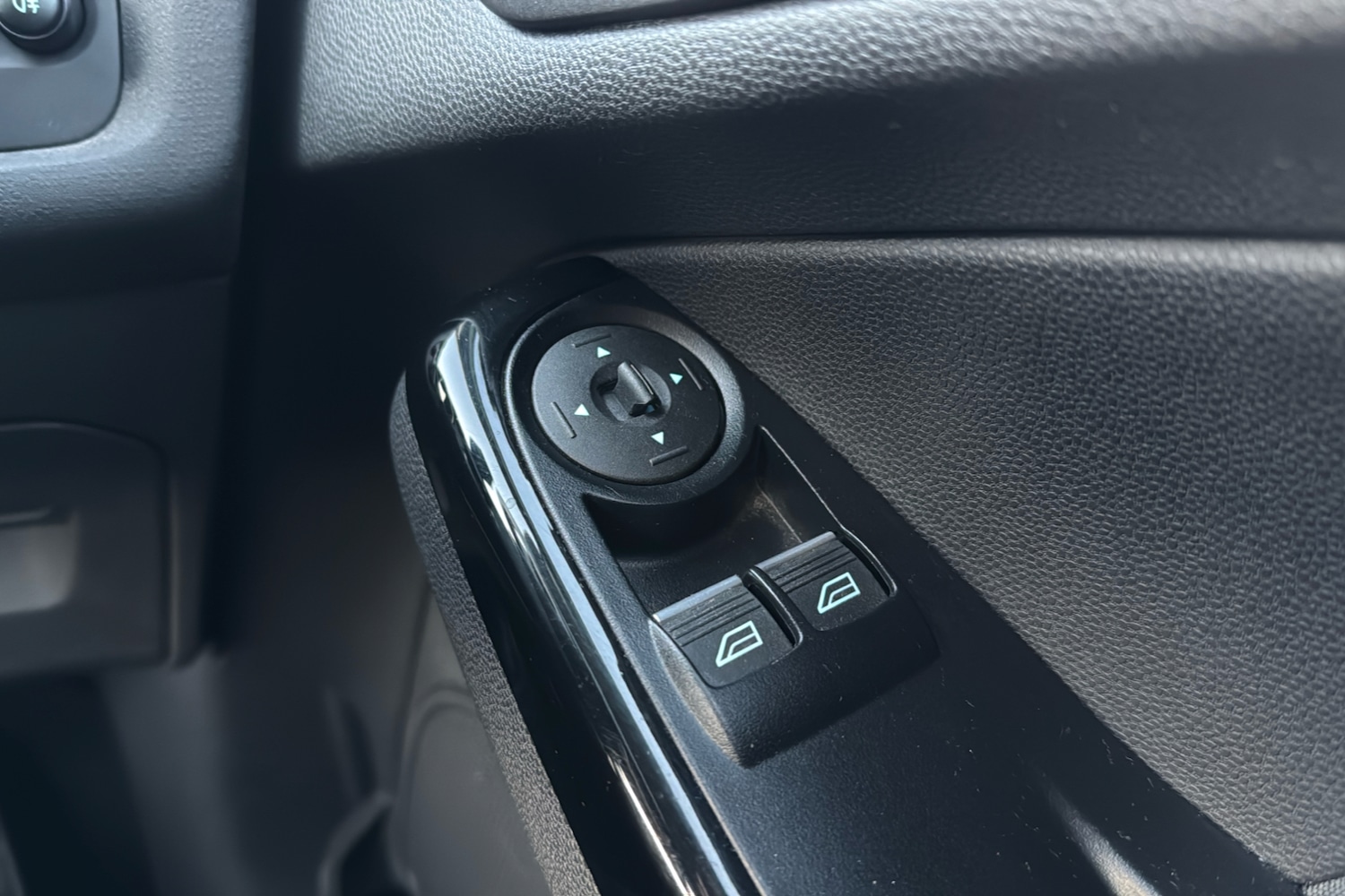 Used Ford Fiesta 2017 for sale - 77219921: Photo 22