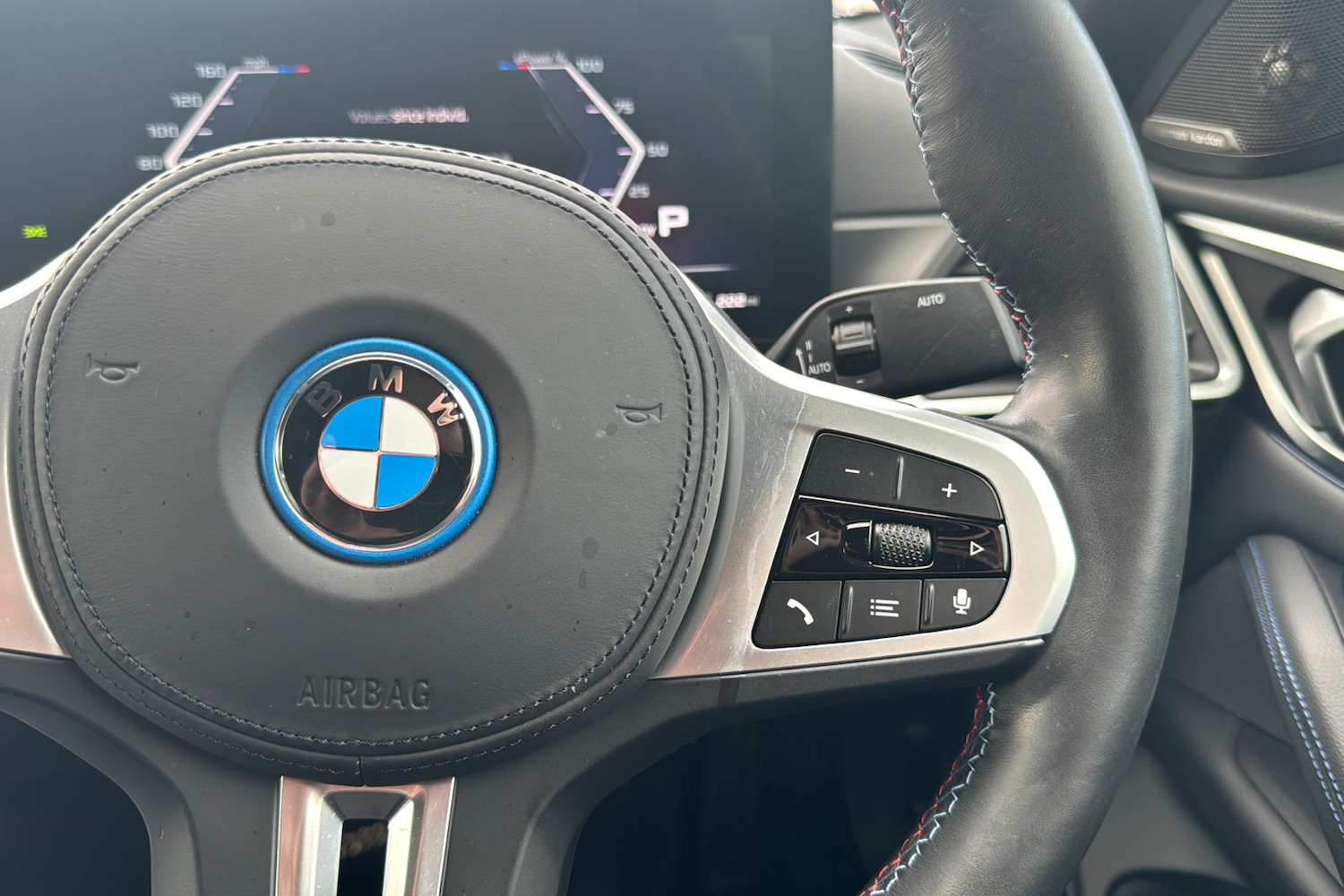 Used BMW i4 2024 for sale - 76177297: Photo 18