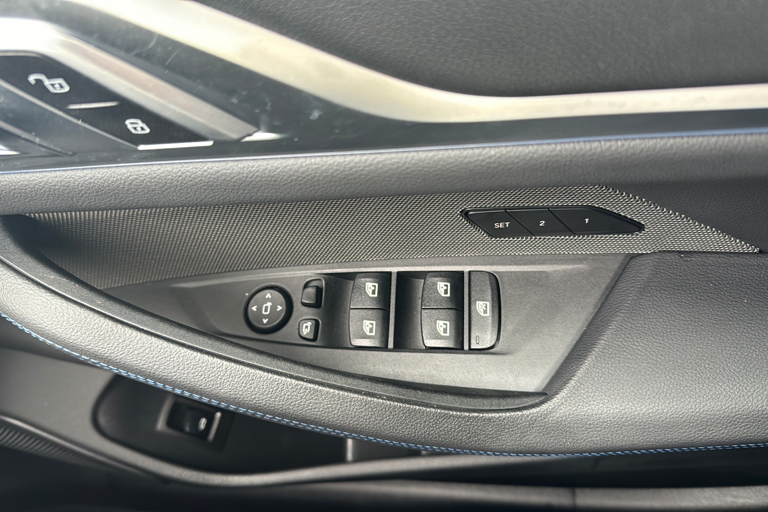 Used BMW i4 2024 for sale - 76177297: Photo 39