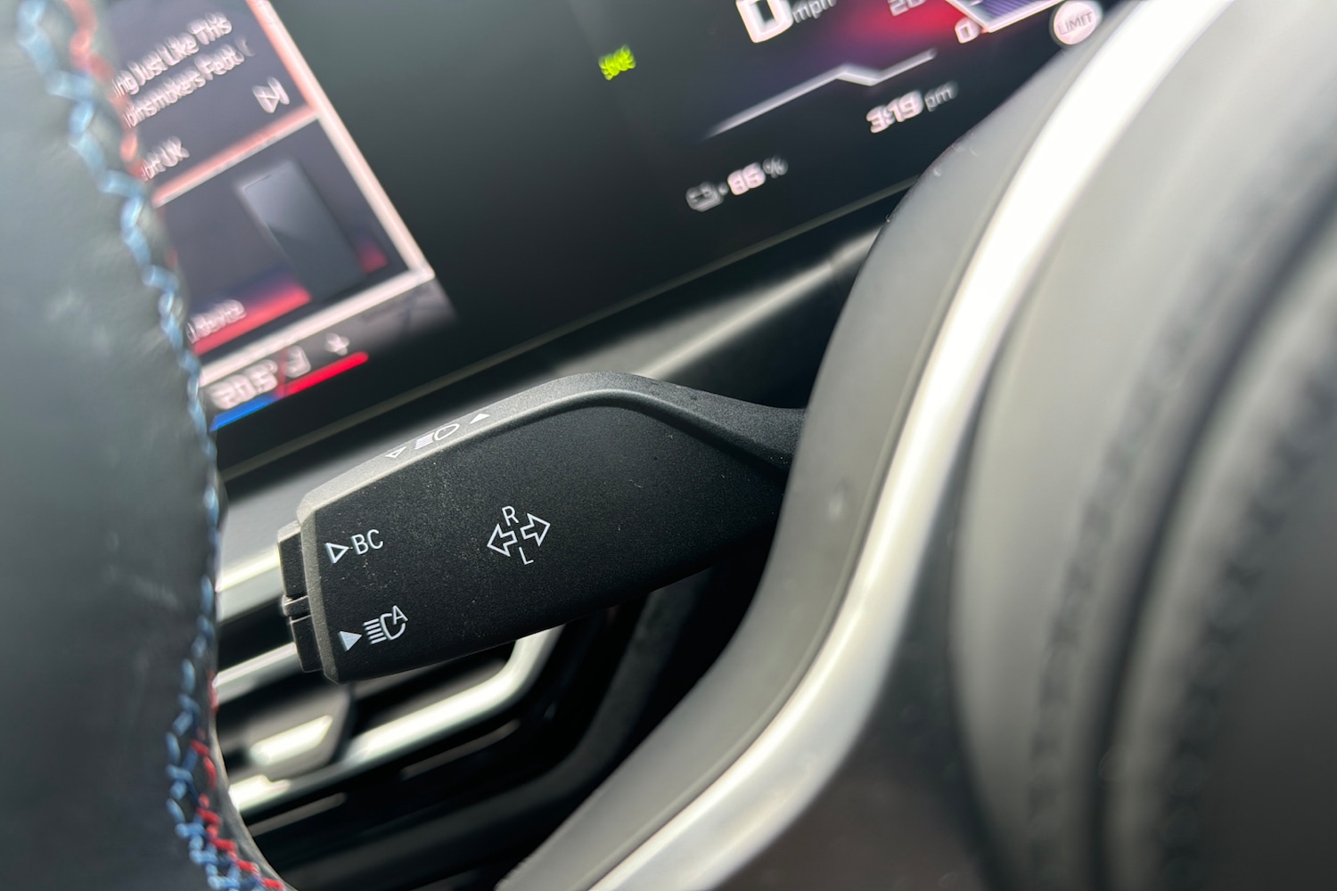Used BMW i4 2024 for sale - 76177297: Photo 42
