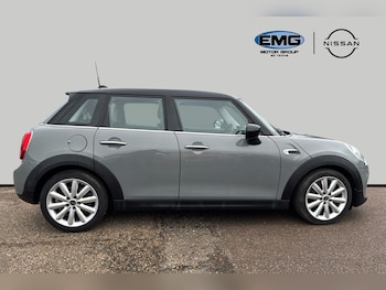 Used MINI Hatch 2020 for sale - 77589358: Photo