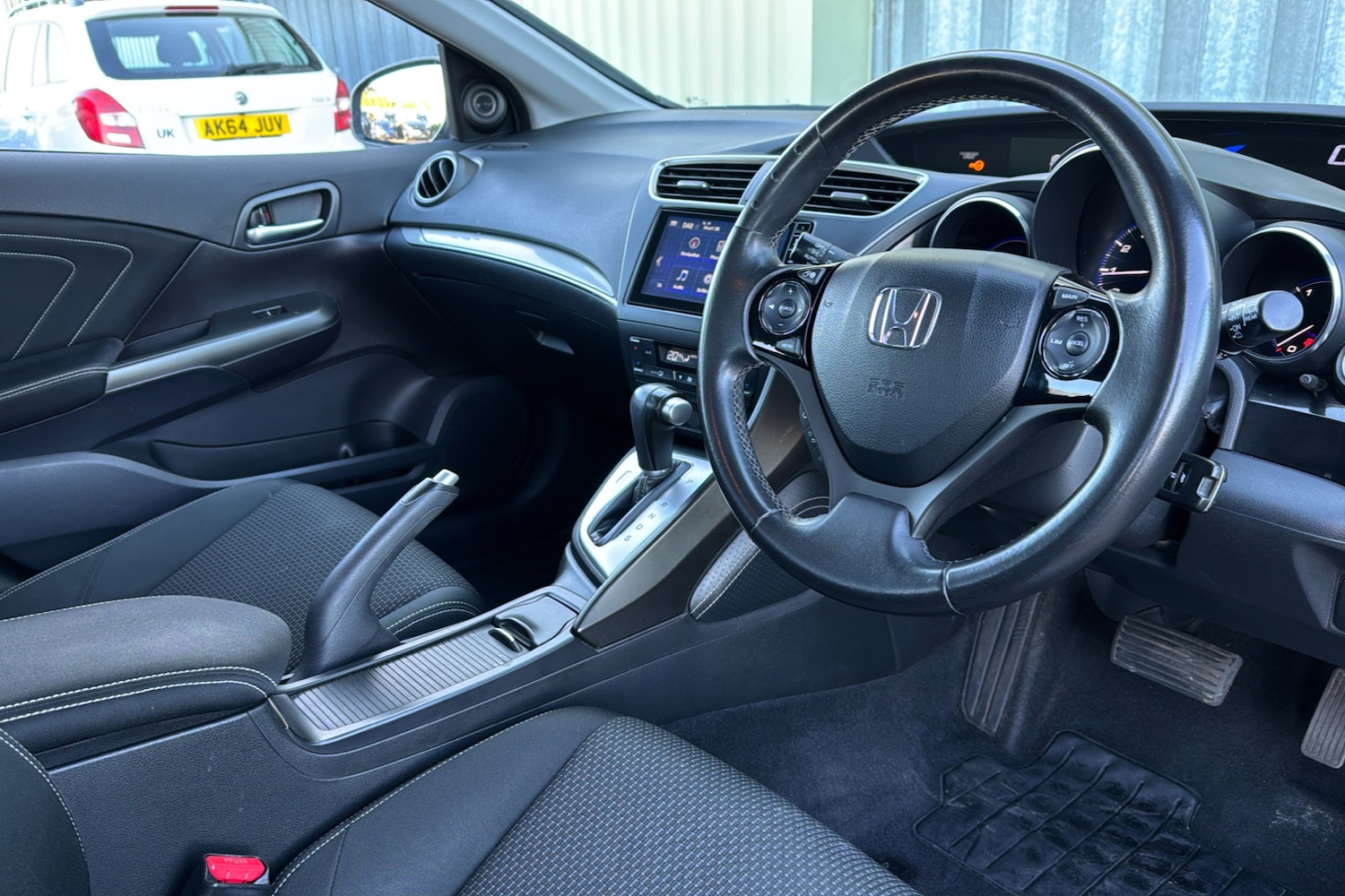 Used Honda Civic 2017 for sale - 77114011: Photo 10