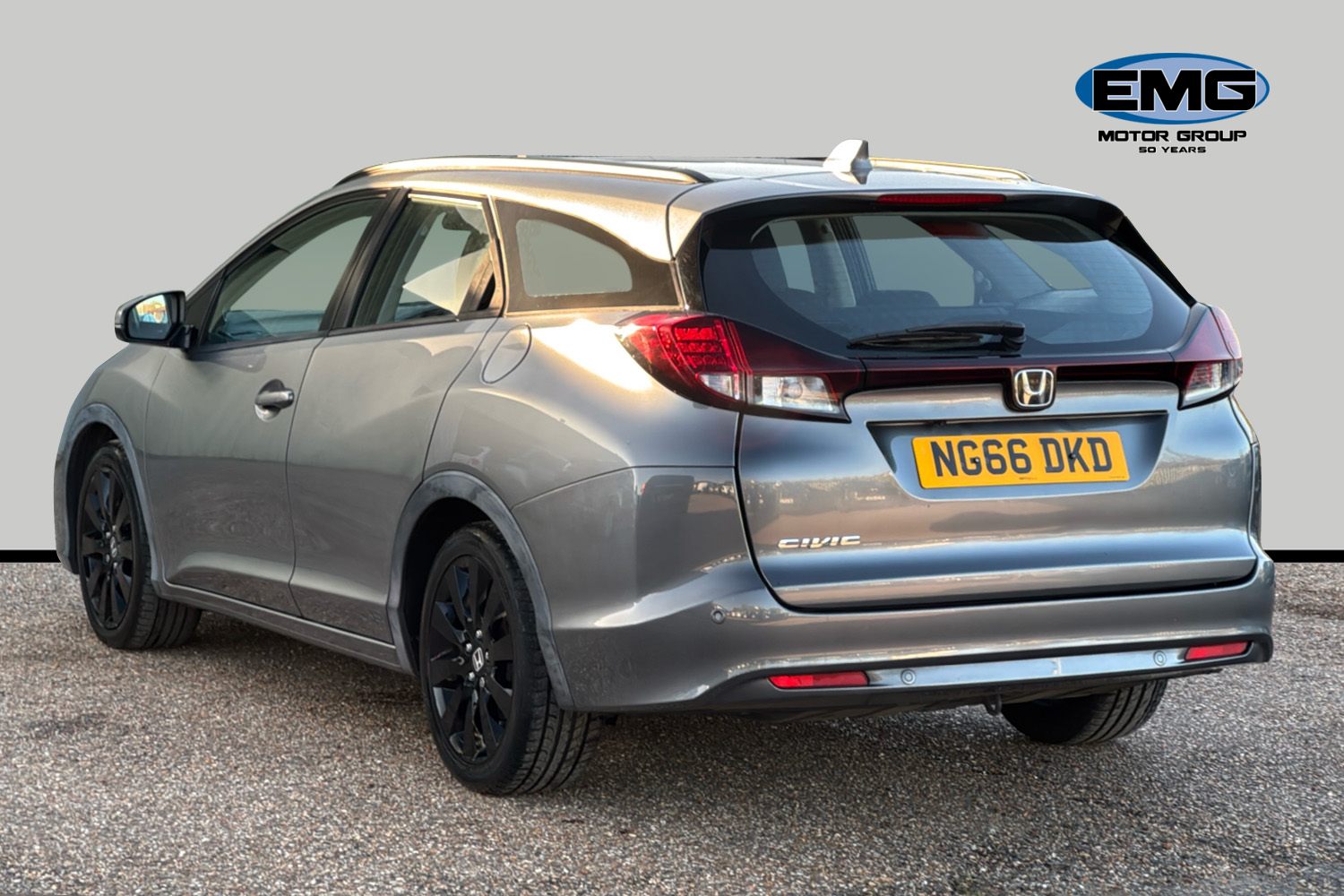 Used Honda Civic 2017 for sale - 77114011: Photo 5