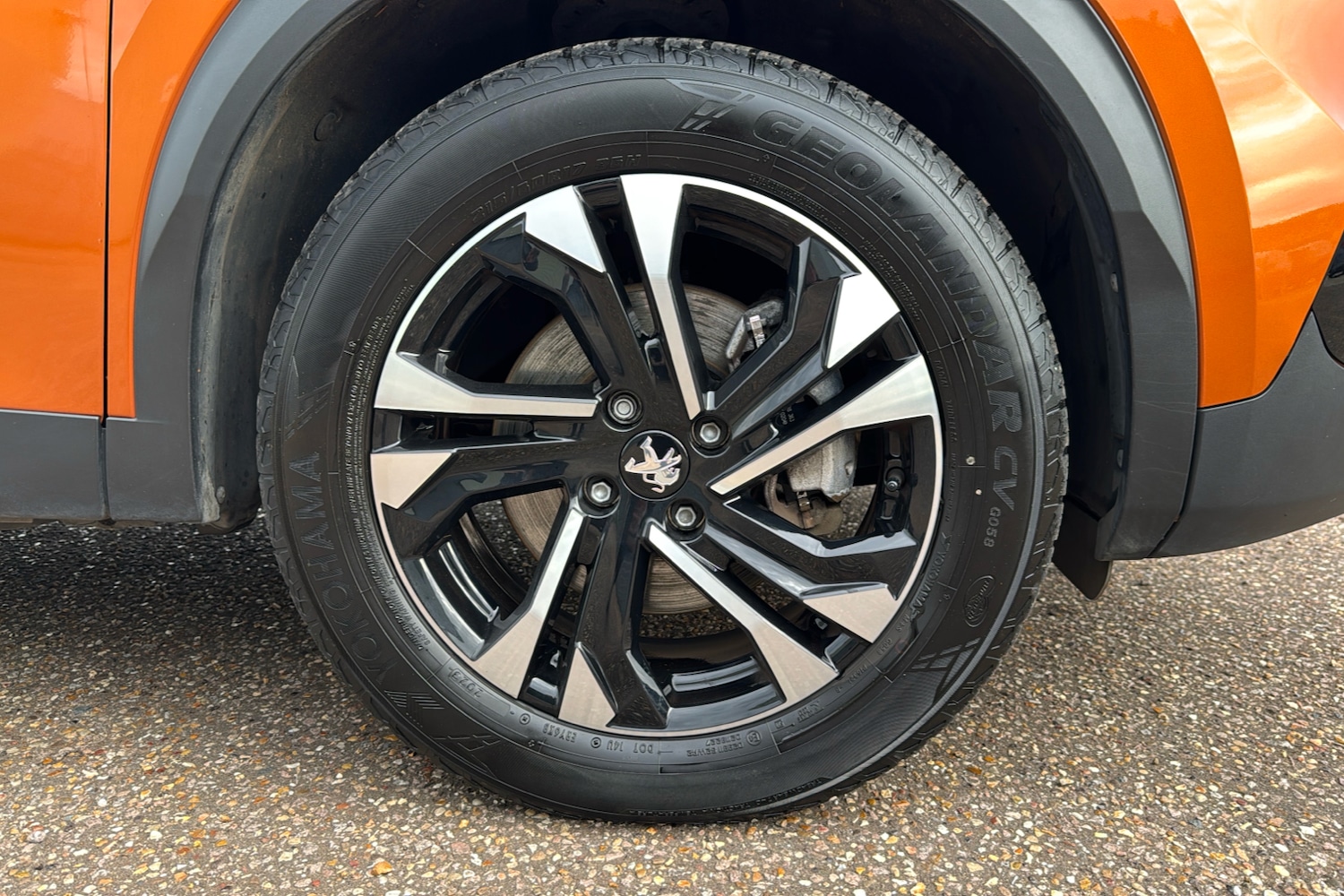 Used Peugeot E-2008 2022 for sale - 76476251: Photo 24