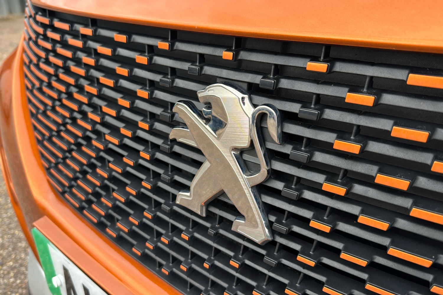 Used Peugeot E-2008 2022 for sale - 76476251: Photo 41