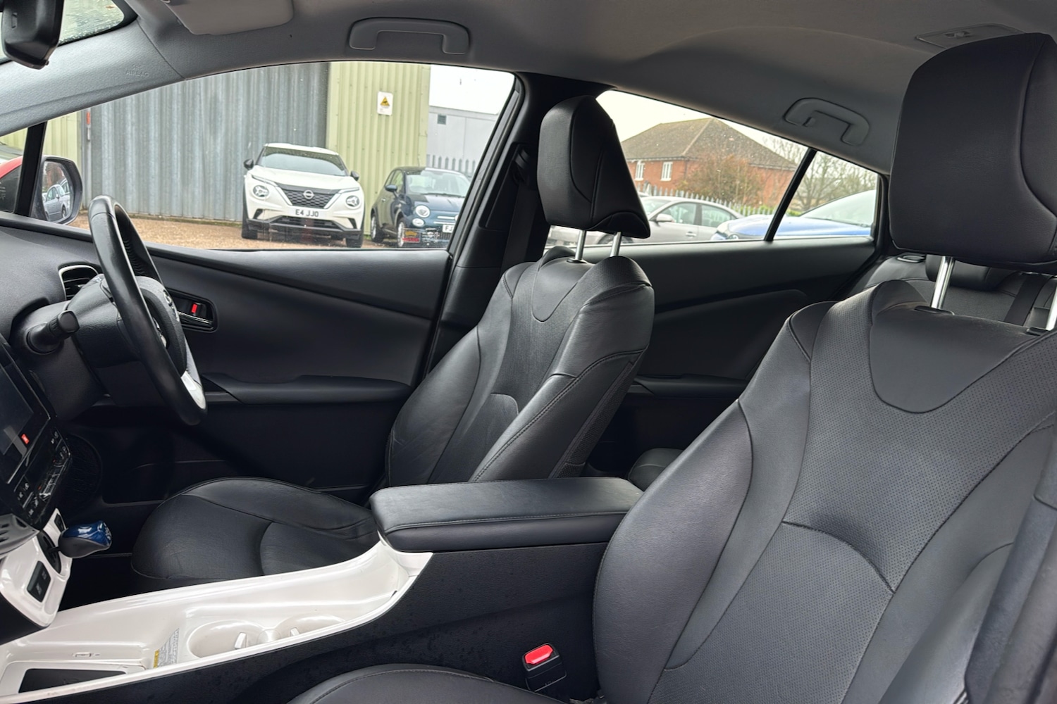 Used Toyota Prius 2016 for sale - 77815238: Photo 11