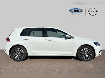 Used Volkswagen Golf 2017 for sale - 77815254: Photo