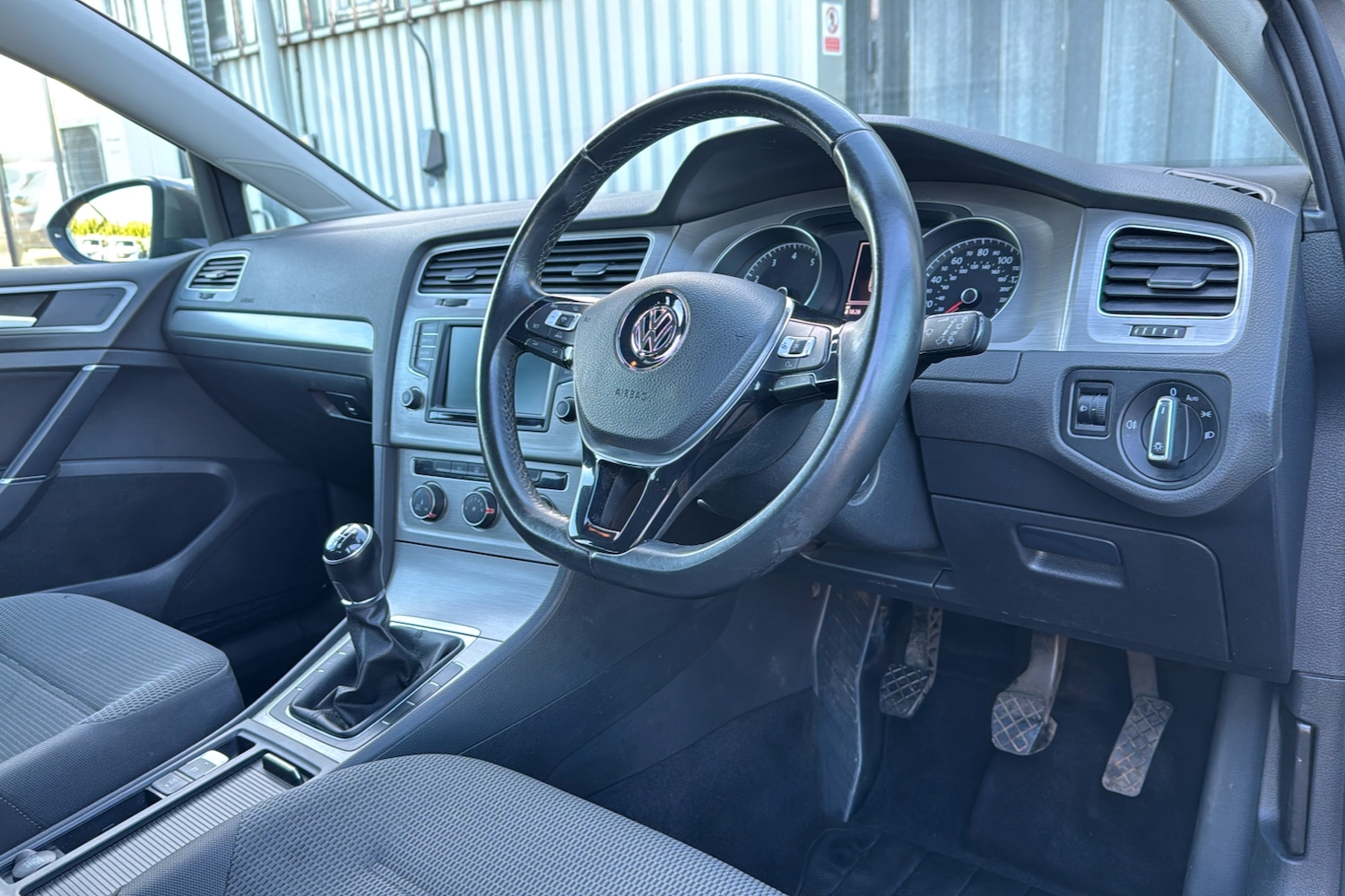 Used Volkswagen Golf 2016 for sale - 77113989: Photo 10