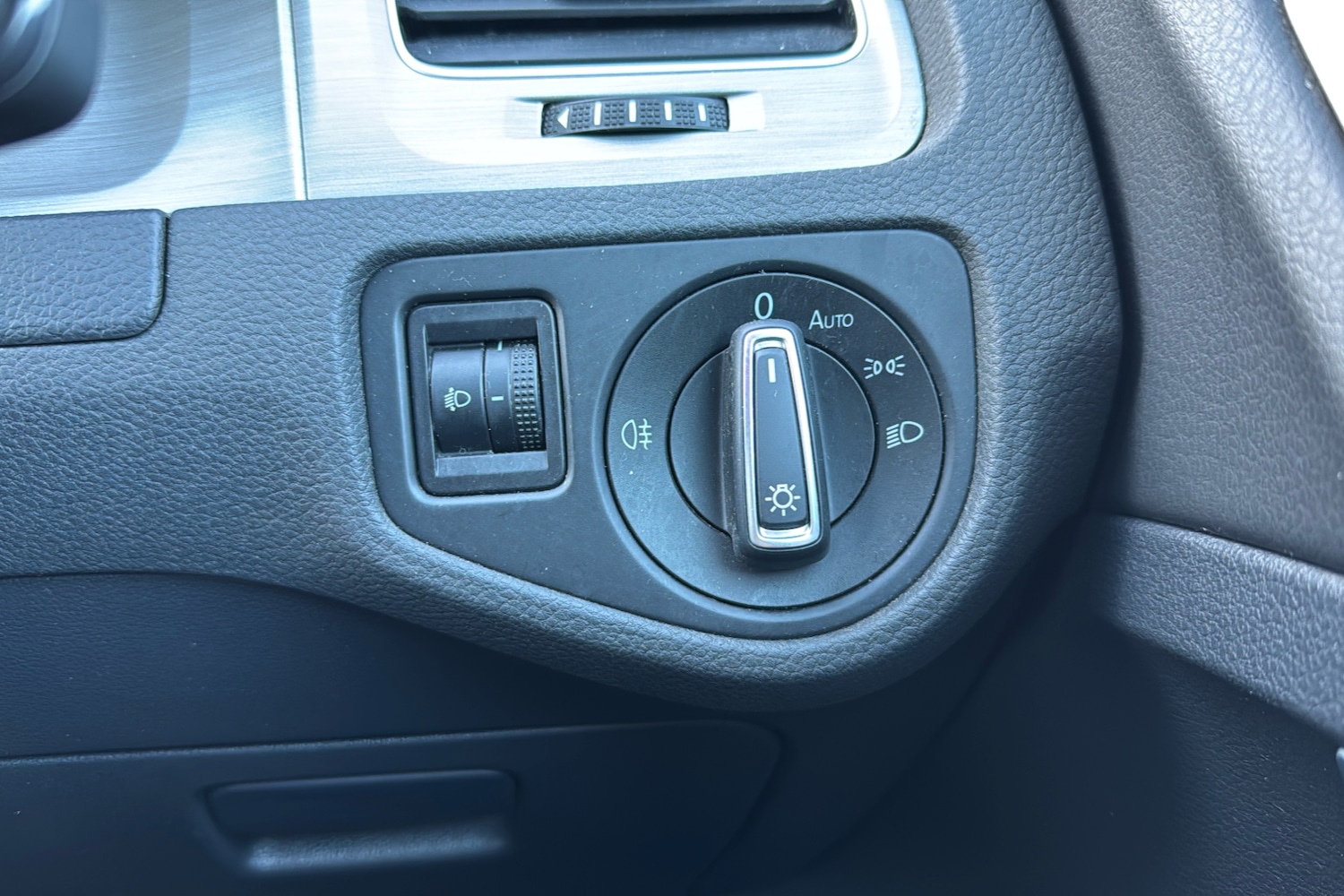 Used Volkswagen Golf 2016 for sale - 77113989: Photo 15