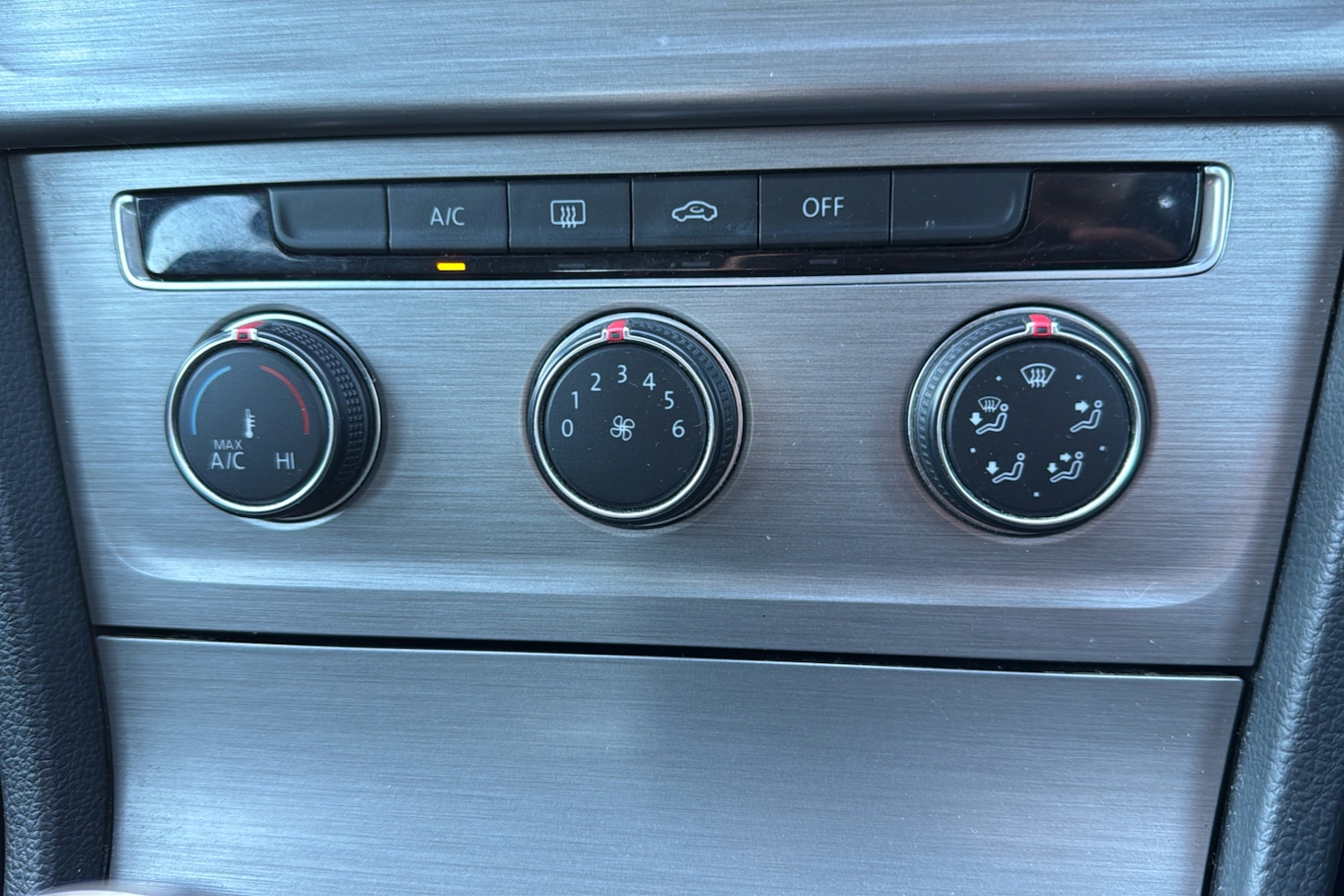 Used Volkswagen Golf 2016 for sale - 77113989: Photo 16