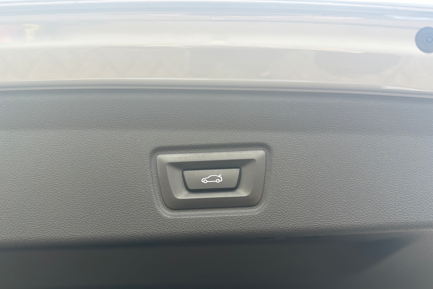 Used BMW i4 2024 for sale - 76757326: Photo 24