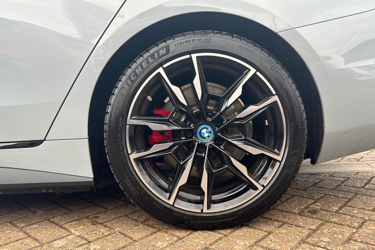 Used BMW i4 2024 for sale - 76757326: Photo 31