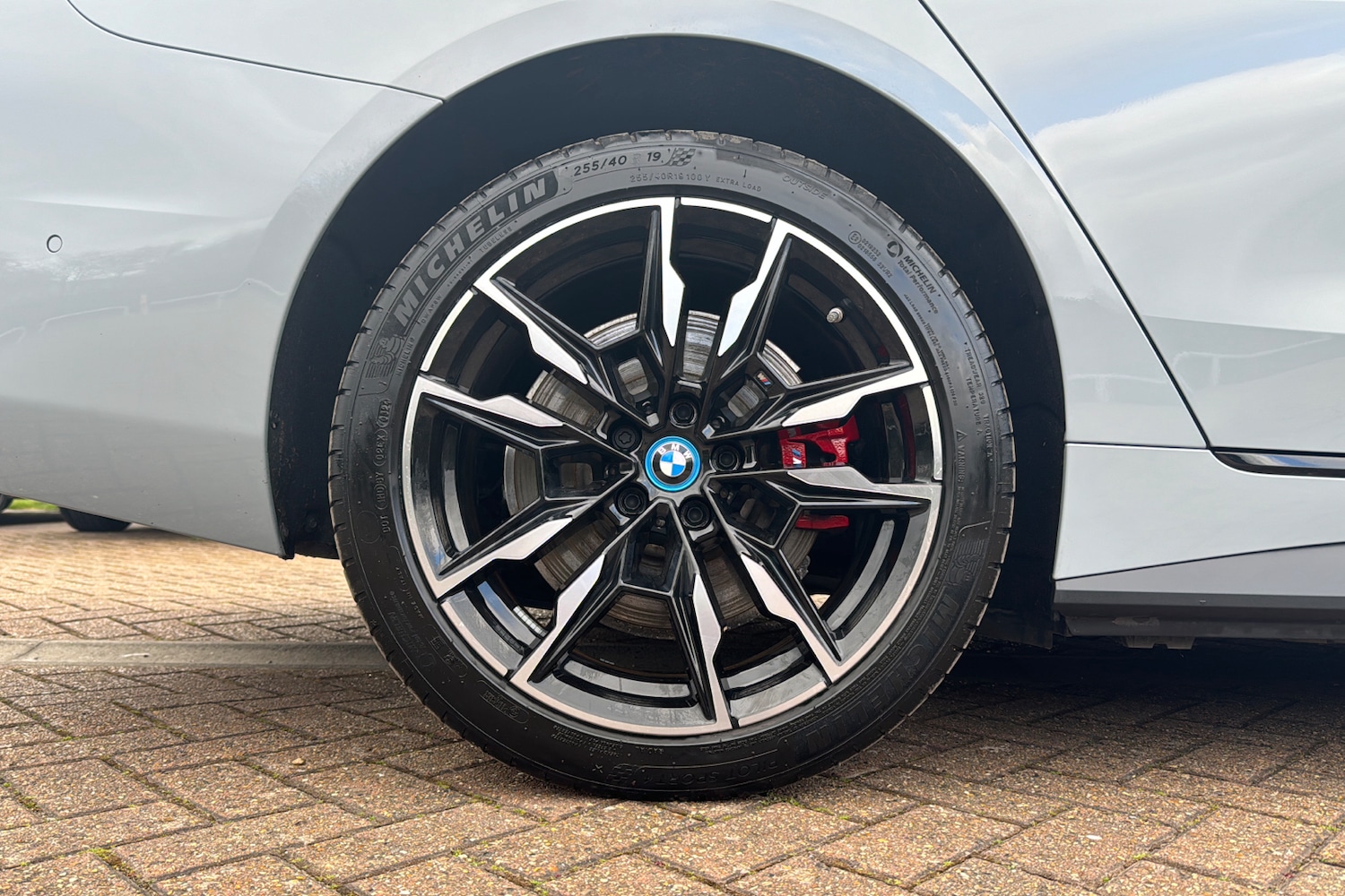 Used BMW i4 2024 for sale - 76757326: Photo 8