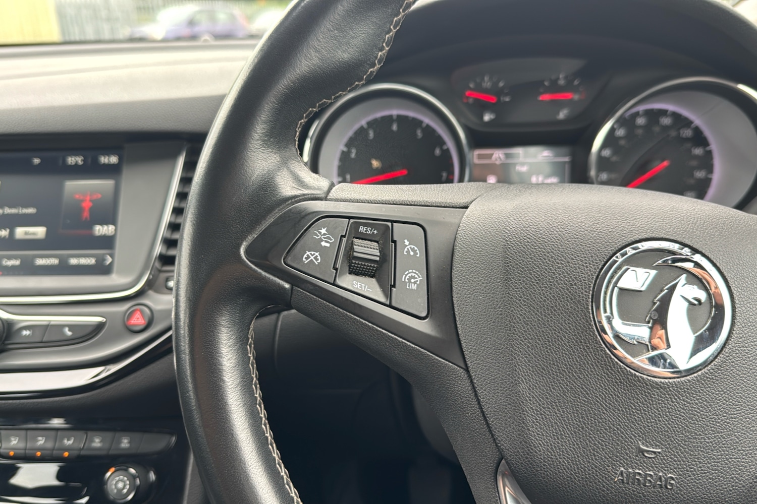 Used Vauxhall Astra 2017 for sale - 76087695: Photo 17