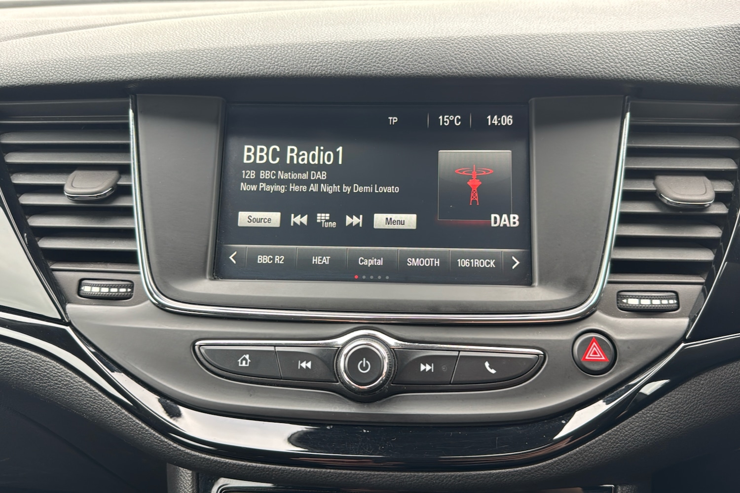 Used Vauxhall Astra 2017 for sale - 76087695: Photo 21