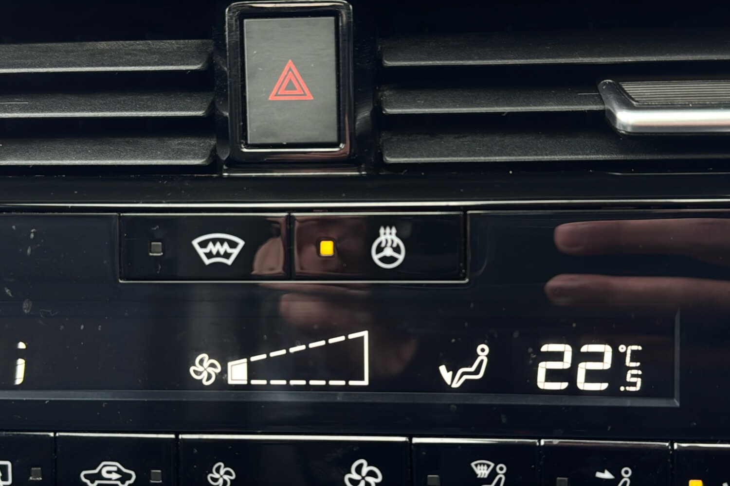 Used Nissan Qashqai 2023 for sale - 77886629: Photo 24